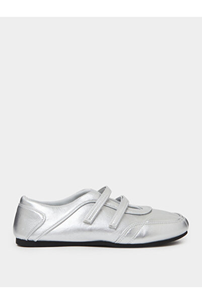 Styli Silver Solid Round Toe Velcro Sneakers