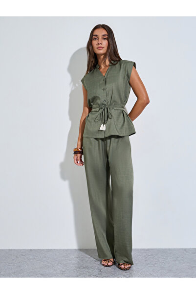Styli Green V Neck Solid Top with Belt and Wide Leg Pants Co-Ords