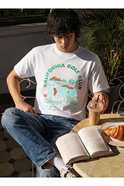 The Indian Garage Co By Styli Men Relaxed Fit Graphic Crew Neck T-Shirt