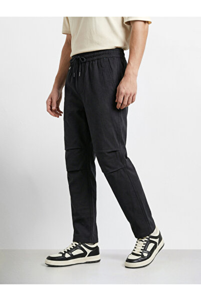 The Indian Garage Co By Styli Men Relaxed Fit Solid Mid-Rise Parachute Joggers