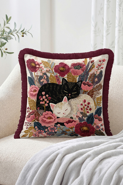 Realhomes Sleeping Black and White Cat Figured Floral Patterned Fringed Throw...