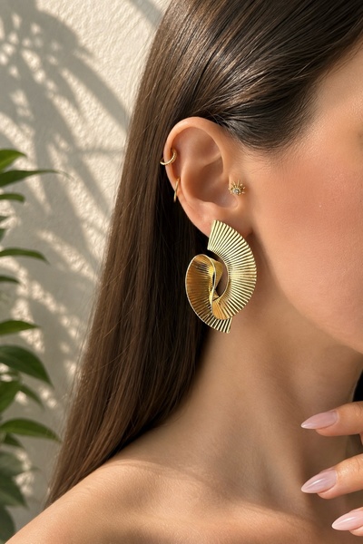 Okko Store Three Dimensional Earrings