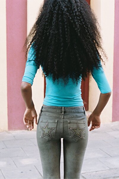 Stradivarius İşlemeli cepli çan paça jean