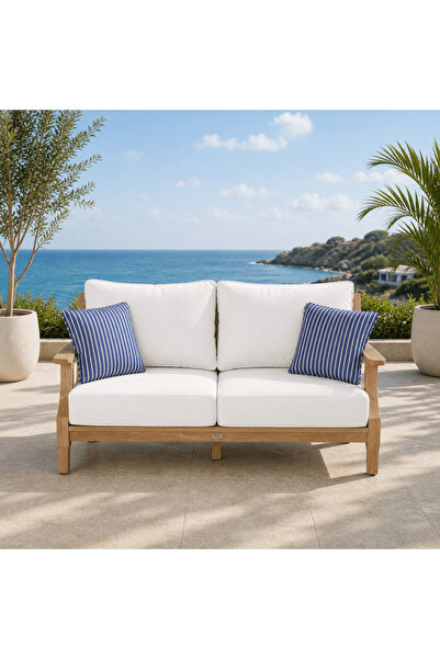 Roots Furniture كرسي الحب من Coastal Haven