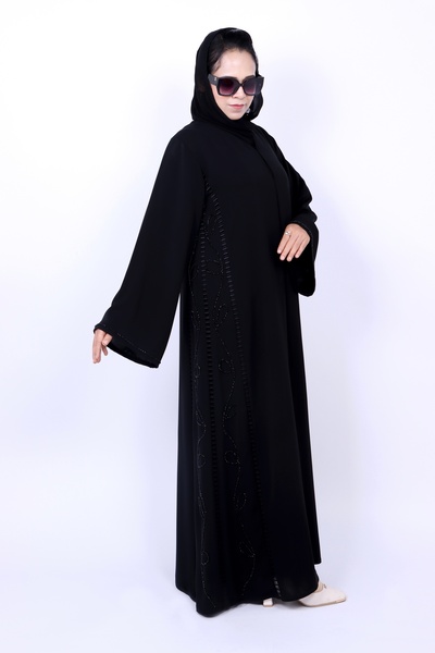 Izzah Bella Black Hand-Beaded Abaya with Side Embroidery