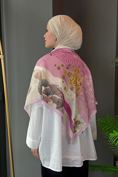 Madame Polo Linden Pattern Shoulder Shawl - Pink