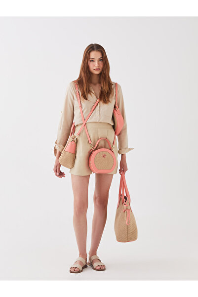 LC Waikiki Trendlucky Women's Zippered Shoulder Bag with a Difference in Color