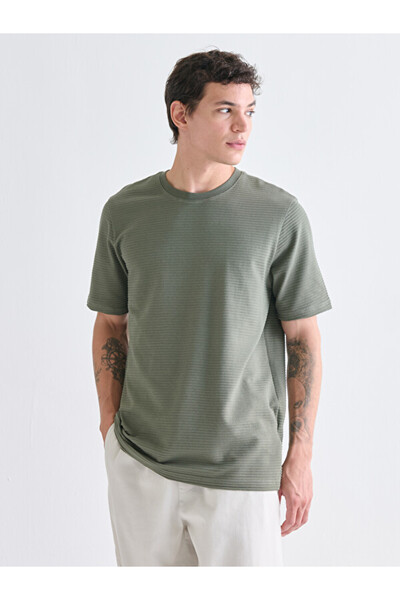 LC Waikiki Sparkling Choices from Shining Store Zero Roba Collar Men's T-Shirt