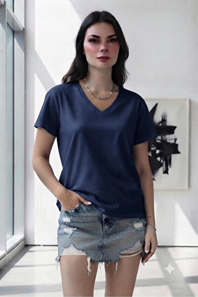 NO 601 Women's Navy Blue V-Neck Loose Fit Tshirt