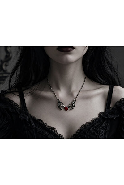 HER ŞEY NOTA www.herseynota.com Gothic Necklace with Red Heart Detail and Ske...