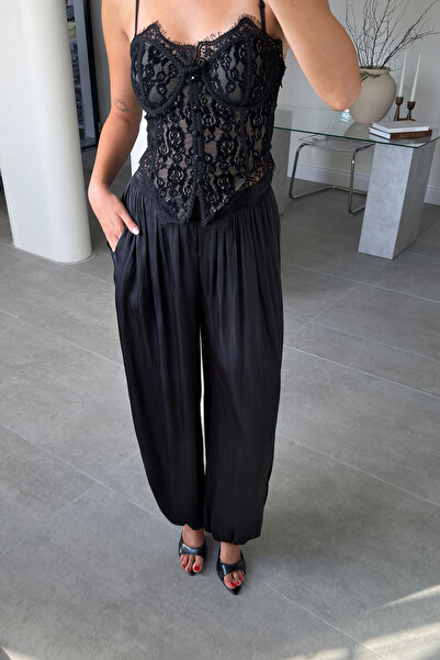 MAGARDE Pleated Shalwar Trousers - Black
