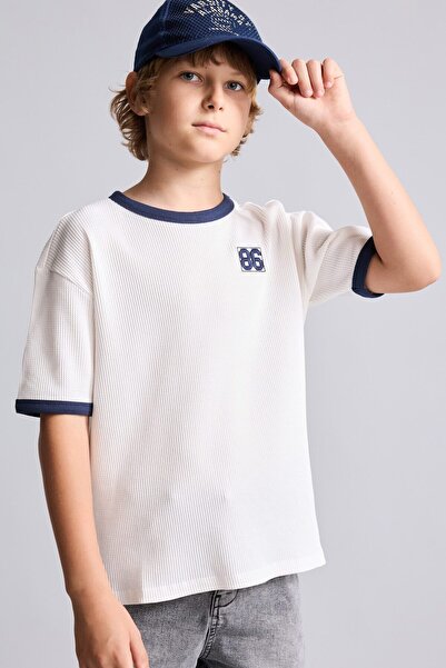 DeFacto 100% Cotton Overshirt Fit Crew Neck Contrast Piping Printed Waffle Sh...