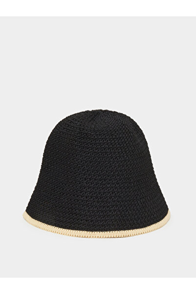 Styli Black Contrast Trim Crocheted Bucket Hat