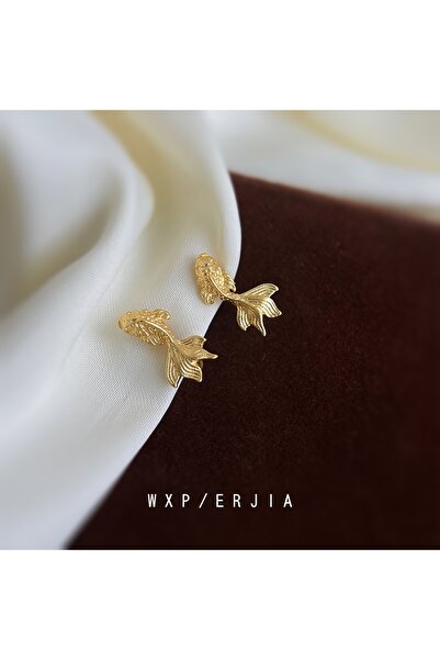 Glamluxe Japanese Ornamental Fish Figured Gold Plated Stylish Women's Stud Ea...