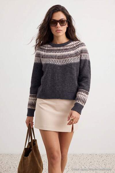 Trendyol Collection Anthracite Soft Textured Ethnic Patterned Knitwear Sweate...