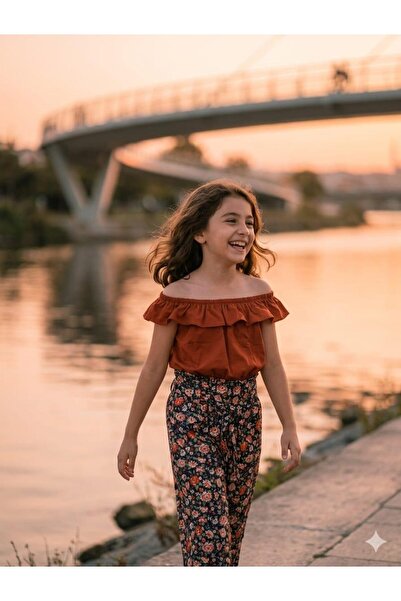 Hilal Akıncı Kids Bluză colorată pentru fete, pantaloni cu modele florale, se...