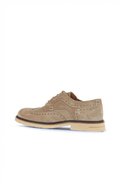 Bueno Shoes حذاء كاجوال رجالي من جلد الغزال تان 07ma22210309
