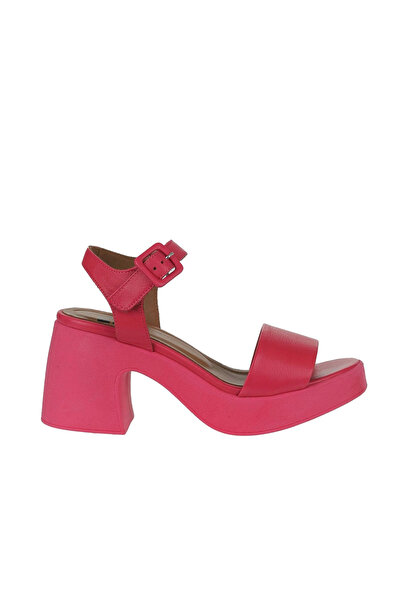 Bueno Shoes Fuksjowe skórzane damskie sandały na obcasie 01wy12204
