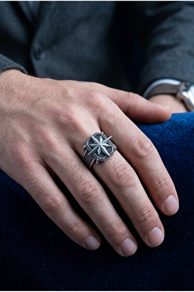 Begondio Special Design Masculine Adjustable Men's Ring with Compass Figure