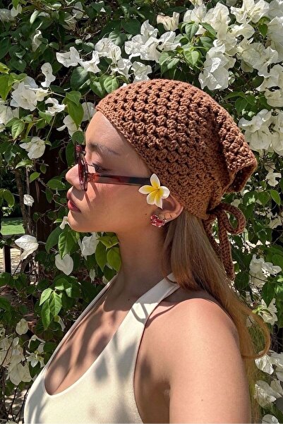 keisy Hand Knitted Premium Mesh Bandana with Tie Detail