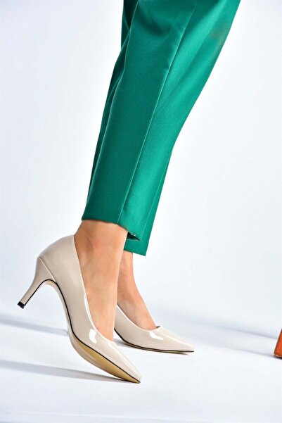Fox Shoes Pantofi stiletto de damă cu toc subțire din piele lacuită L253970008