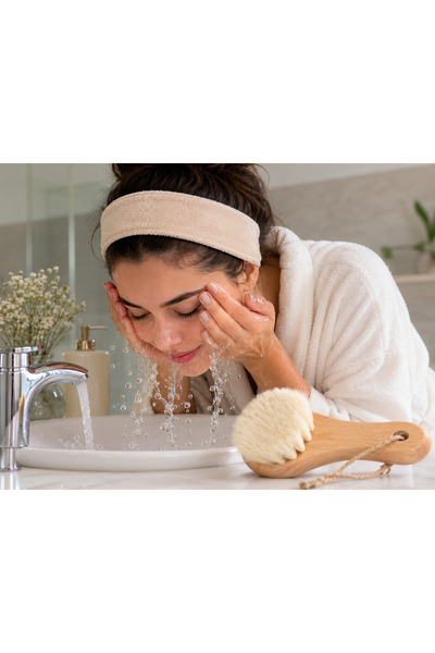 MadameNatural فرشاة غسل الوجه من شعر الماعز الطبيعي 100% (ناعمة)
