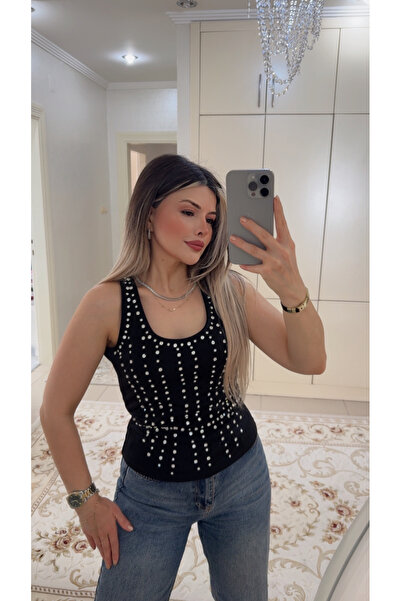 DENİZ Taşlı İşlemeli Askılı Bluz