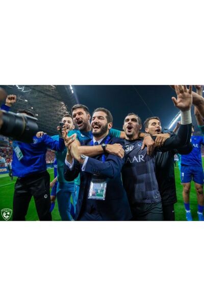 Pioneer Photo Albums ألبوم صور إحتفالات الهلال بكأس آسيا 2019 🤍💙