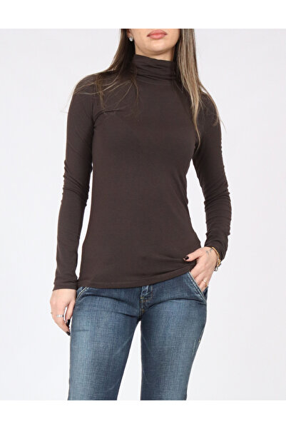 Evendi Bluza, Maro
