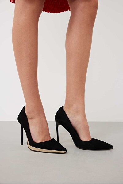 Roman Tabanı Metal Detaylı Kadife Stiletto Siyah K2483104_001