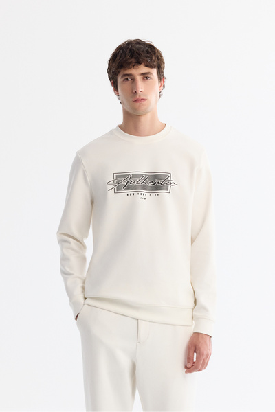 Avva Men's Ecru Crew Neck Easy-Iron Cotton Regular Fit Sweatshirt A42Y1270
