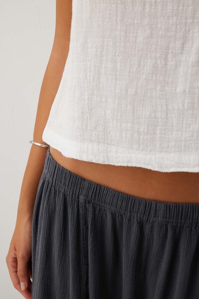 İpekçi Otantik Nomad Flam Textured Sleeveless Blouse White