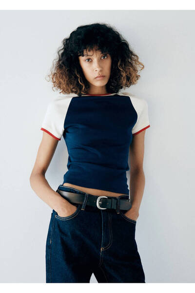 MANGO Woman Fitted T-shirt with contrast detail