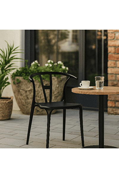 China Made Single Plastic Chair - Black