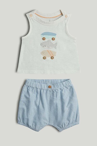 MOTHERCARE طقم توب وشورت على شكل سمكة القرش