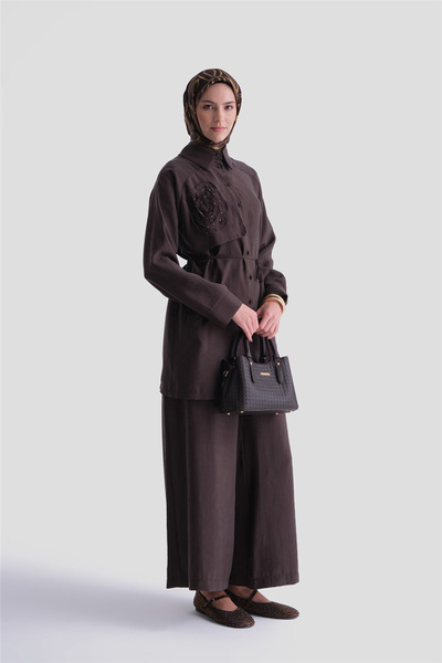 Armine Nakış Detaylı Rayon Takım Kahverengi