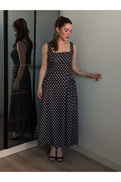 MODA DURAĞI Kare Yaka Piliseli Puantiyeli Maxi Elbise Siyah
