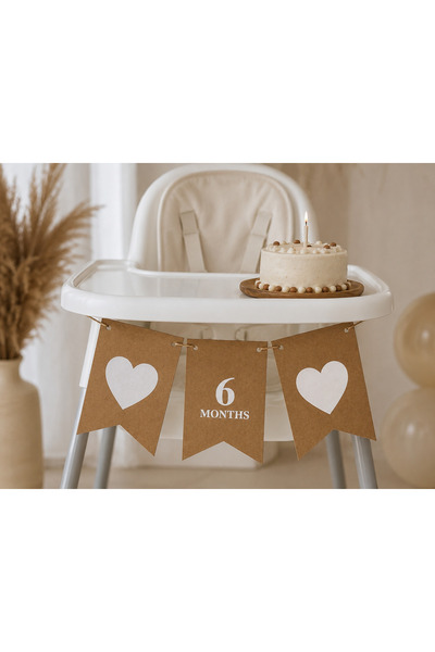 Partifabrik Yarım yaş 6 Months Mama sandalyesi Yazısı