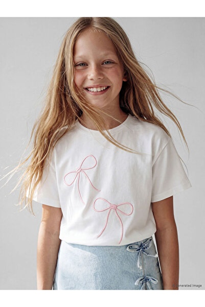 LC Waikiki Crew Neck Bow Embroidered Girl's T-Shirt