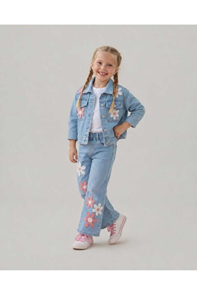 Burçak Butik Pantaloni de blugi albaștri brodați cu model floral pentru fete ...