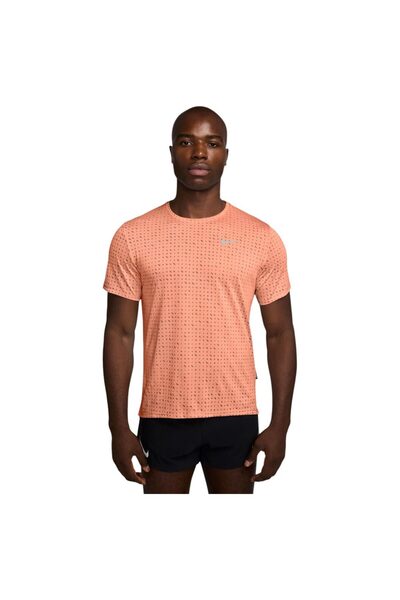 Nike Men's Dri-FIT Miler Breathe Short-Sleeve T-Shirt XL