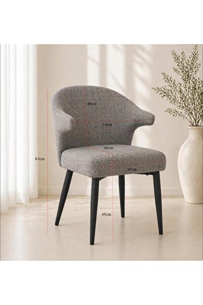 DEC10 Luxury Single Chair with a Luxurious and Distinctive Color