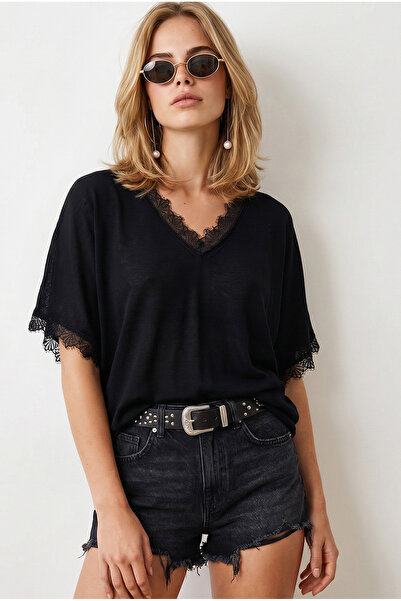 Olalook Women's Black V-Neck Flowy Summer Knitwear Blouse Blz-19003365