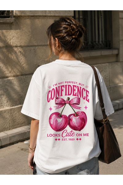 Unisex Beyaz Confidence Kiraz Baskılı Oversize T-Shirt