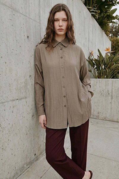 KADO OUTLET Çilek Kumaş Düğmeli Oversize Kadın Gömlek