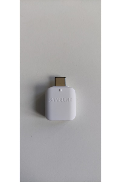Samsung TYPC-E TO USB (OTG) DÖNÜŞTÜRÜCÜ BEYAZ GH96-12489A