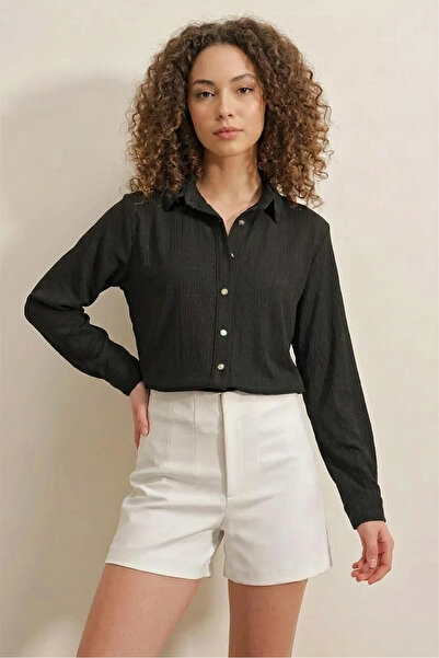 Şeker Portakalım Women's Black Shirt with Button Detail