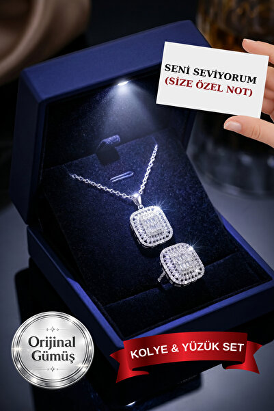 CARAT STONE IŞIKLI KUTUDA Gümüş 3 sıralı büyük model baget yüzük ve kolye