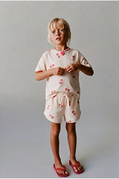 Magu Girl's Ecru Cherry Patterned T-Shirt Shorts Set