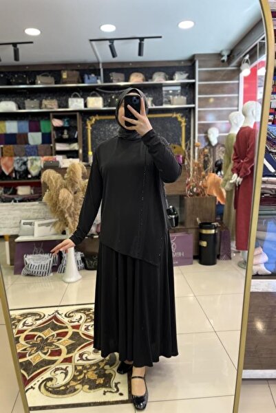 HÜMEYRA BUTİK طقم تنورة بتفاصيل حجرية جانبية